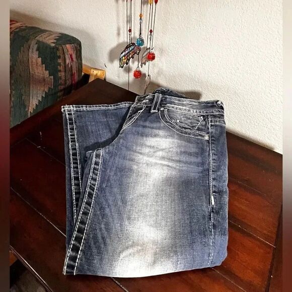 Vigoss Pants - EUC Vigoss  Chelsea Capri Size 3/4 Length 21 Rolled cuff or 22 Straight #J11